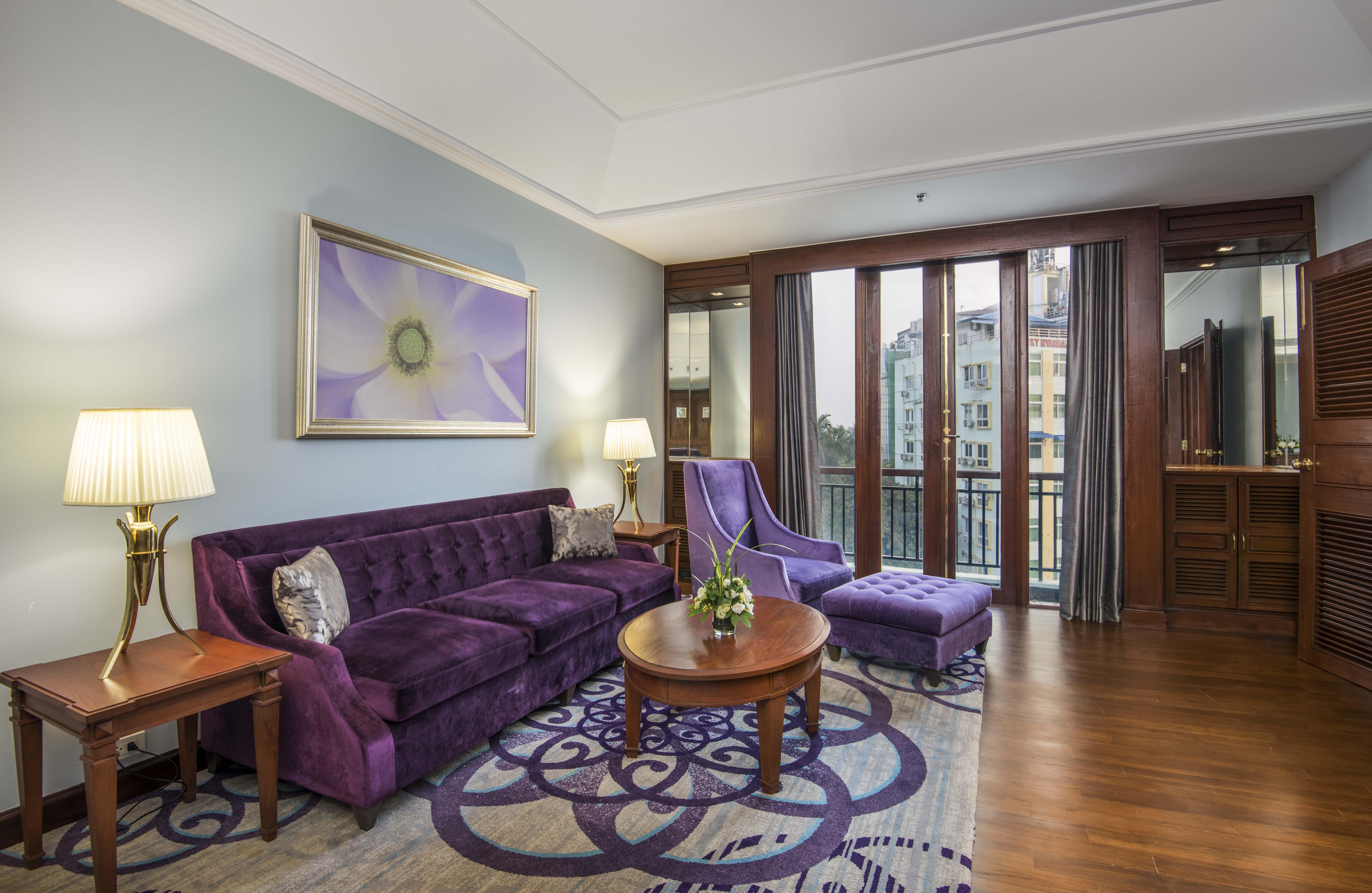 Chatrium Hotel Royal Lake Янгон Экстерьер фото